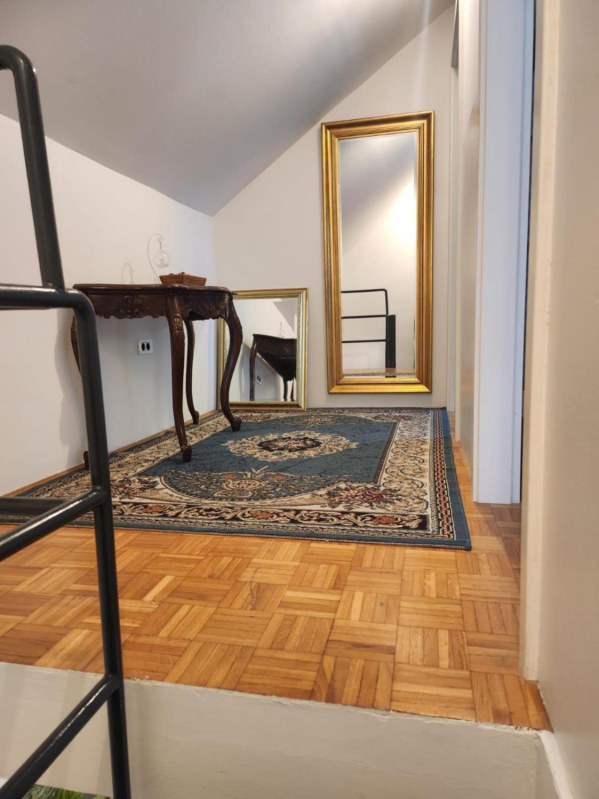 Апартаменты Avrora House Free Parking In Old Town Любляна Экстерьер фото